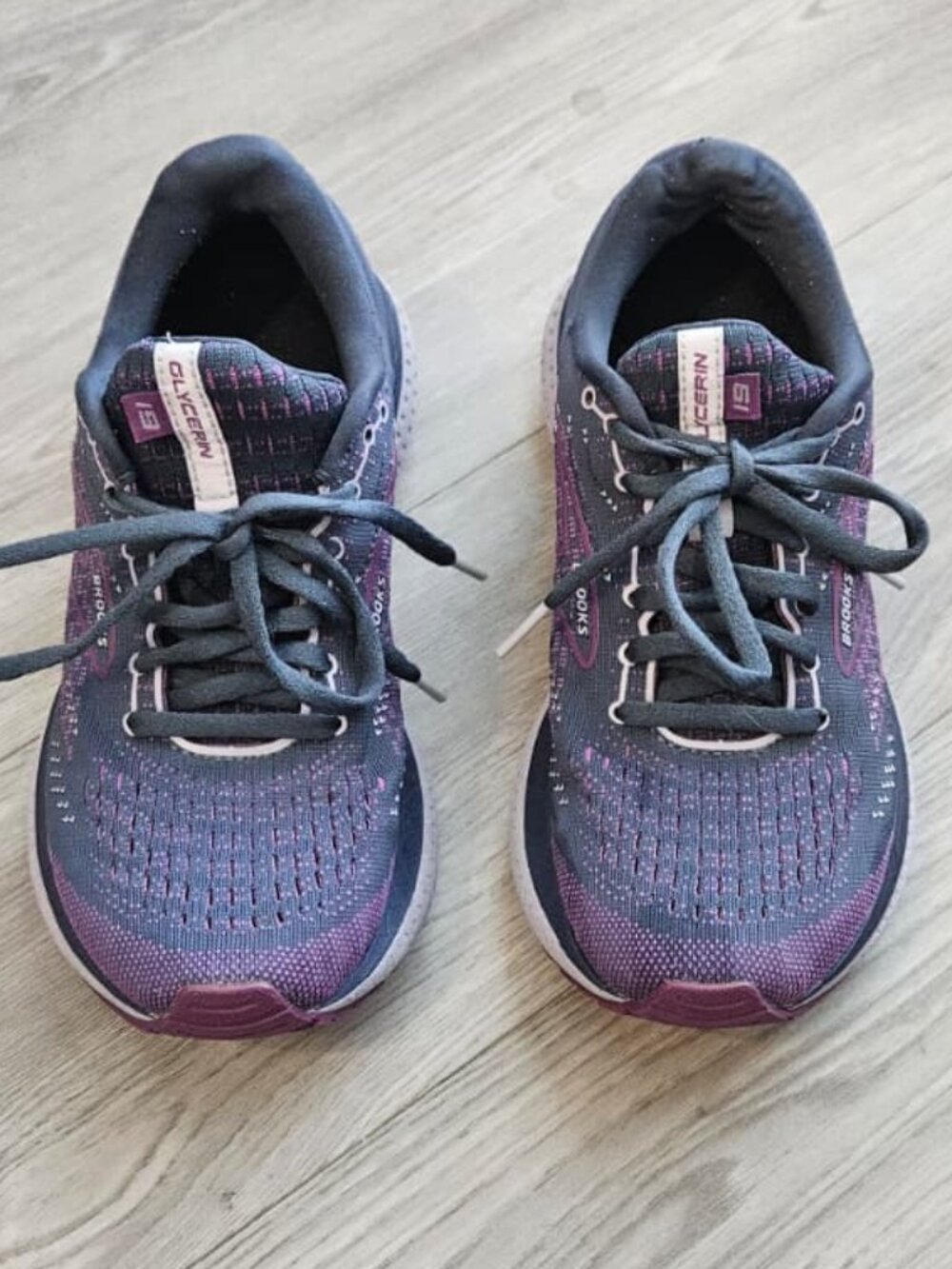 Brooks Glycerin 19 Women Running Shoes Grey Purple Max Cushion Sneakers Size 8